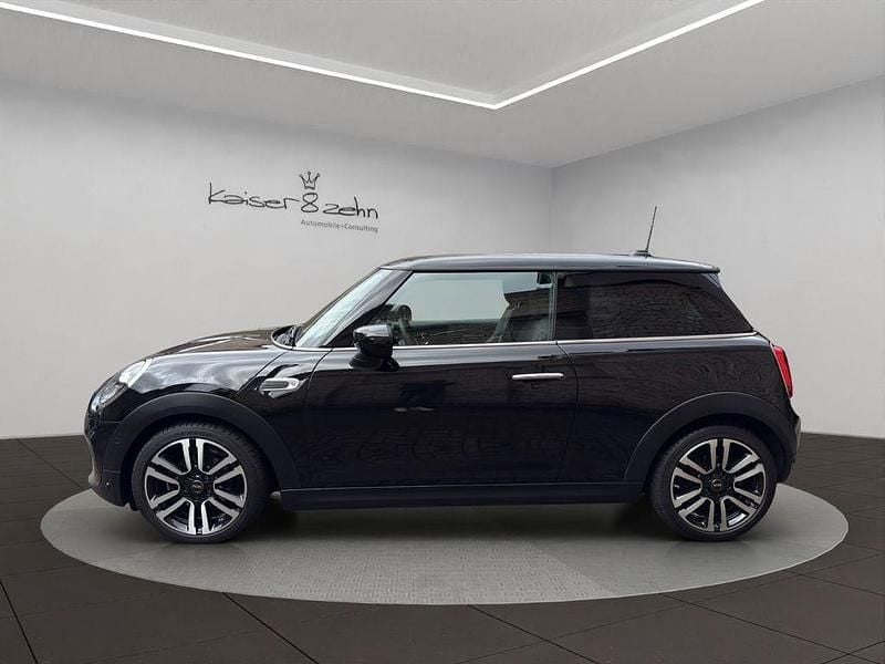 Gebraucht Mini Cooper 136 PS (100 kW) 2019 Schwarz Kleinwagen