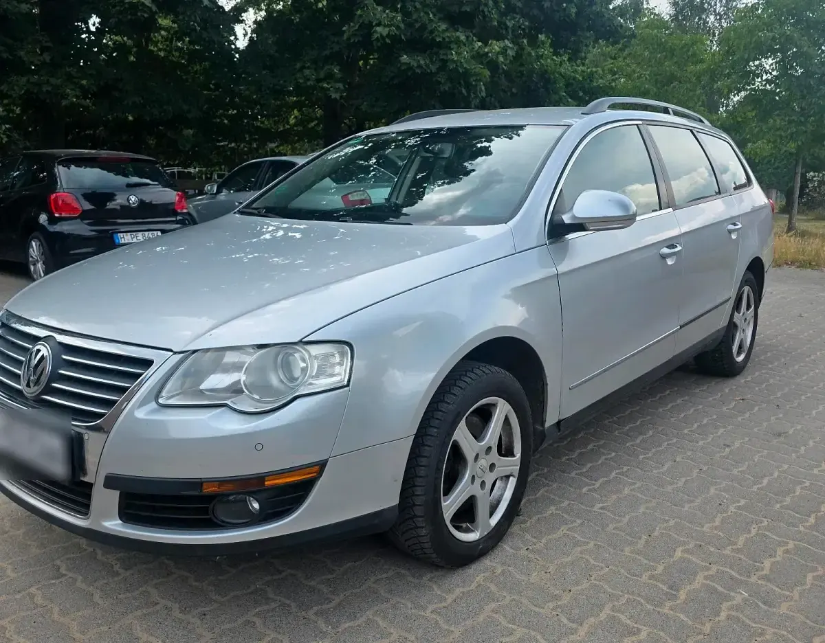 Gebraucht VW Passat 131 PS (96 kW) 2008 Silber Kombi