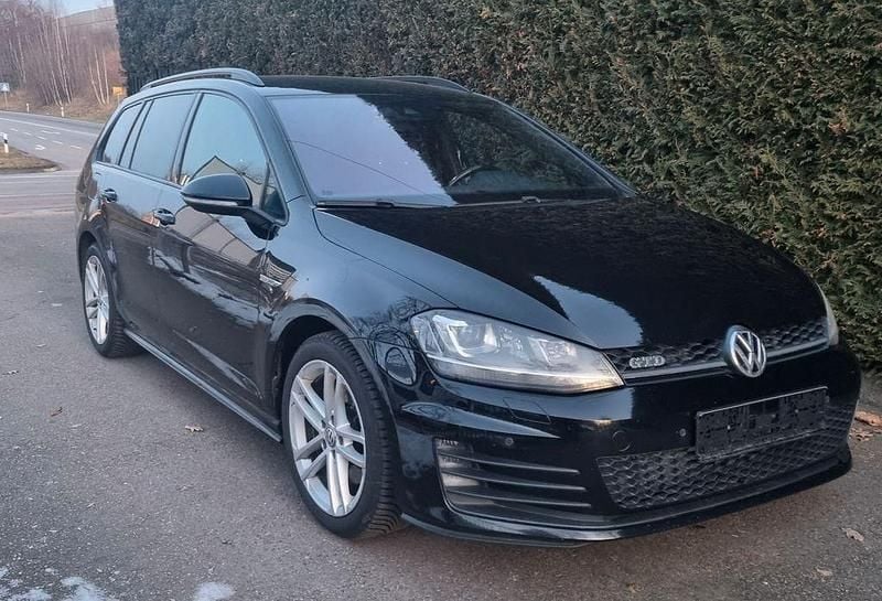 Schwarz Gebraucht 2016 VW Golf VII GTD Kombi | 7.900 € (Superpreis) - Bild 1/4