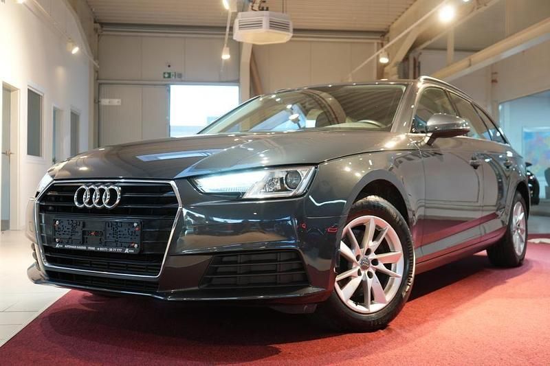 Gebraucht Audi A4 Ambiente 190 PS (139 kW) 2015 Manhattan gray metallic Kombi