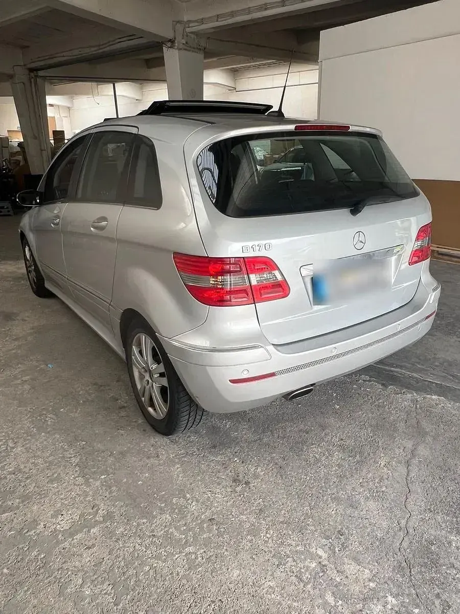 Gebraucht Mercedes B170 116 PS (85 kW) 2006 Silber Van / Kleinbus