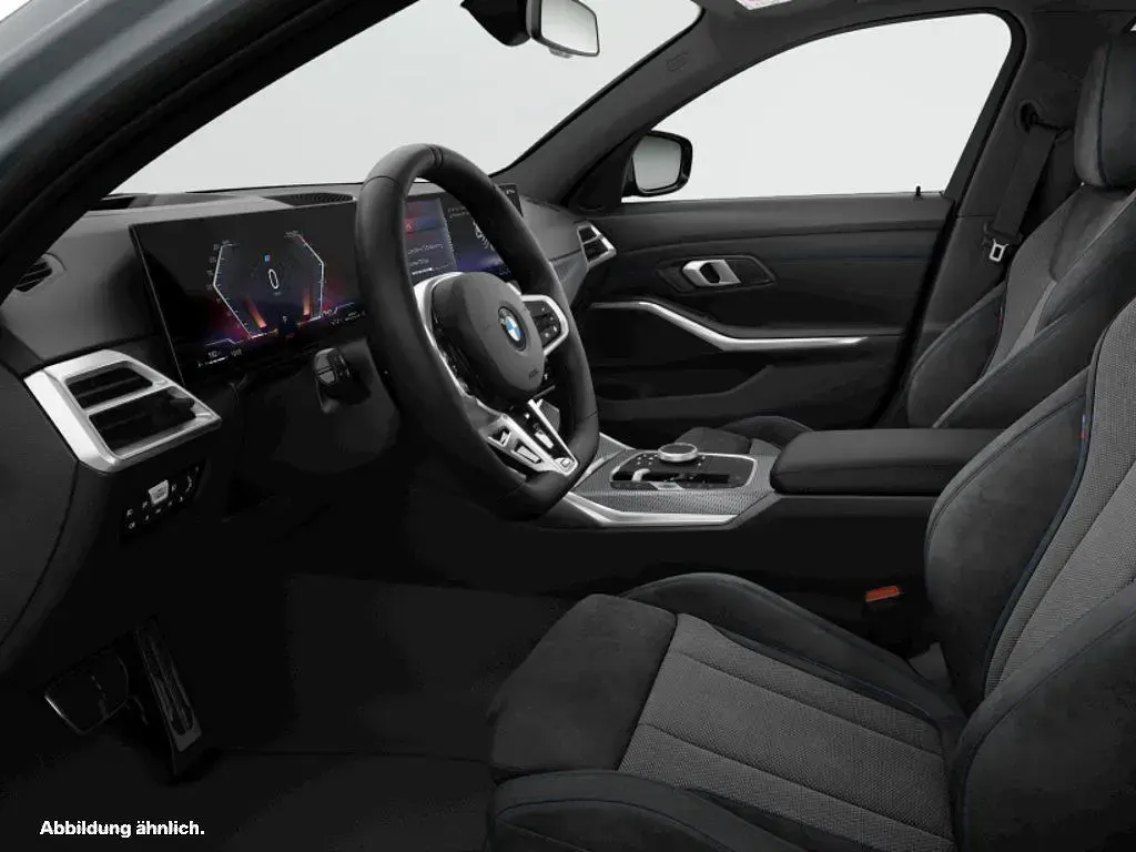 Gebraucht BMW 330 Comfort Edition 286 PS (210 kW) 2025 Skyscraper grau metallic Kombi