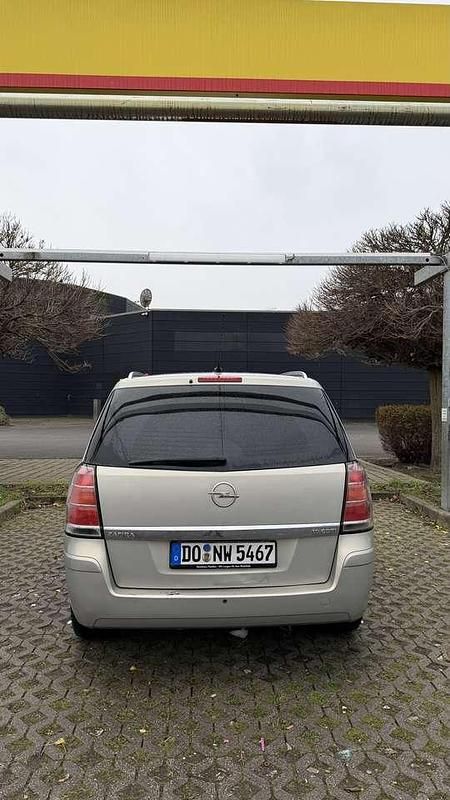 Gebraucht Opel Zafira 120 PS (88 kW) 2007 Van / Kleinbus