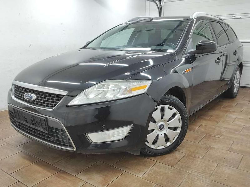 Gebraucht Ford Mondeo Trend 140 PS (102 kW) 2010 Pantherschwarz metallic Kombi