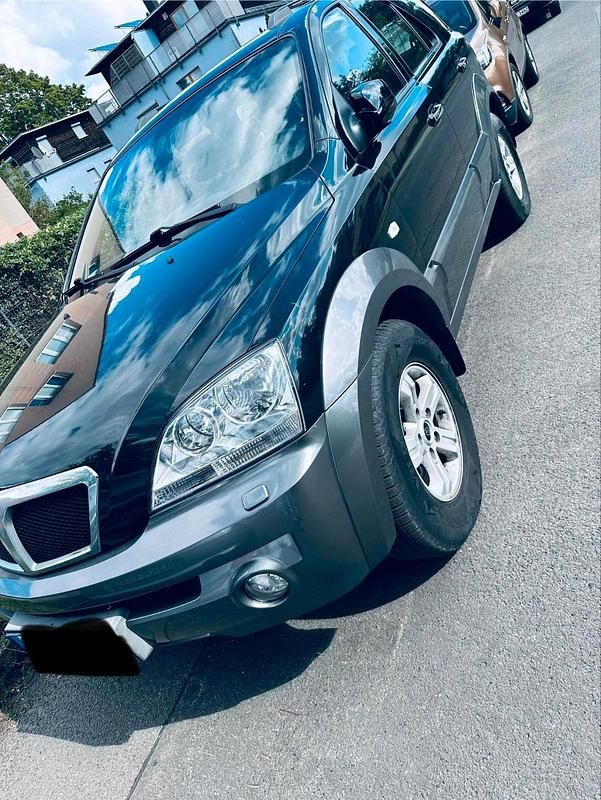 Schwarz Gebraucht 2006 Kia Sorento SUV | 4.580 € (Fairer Preis) - Bild 1/4