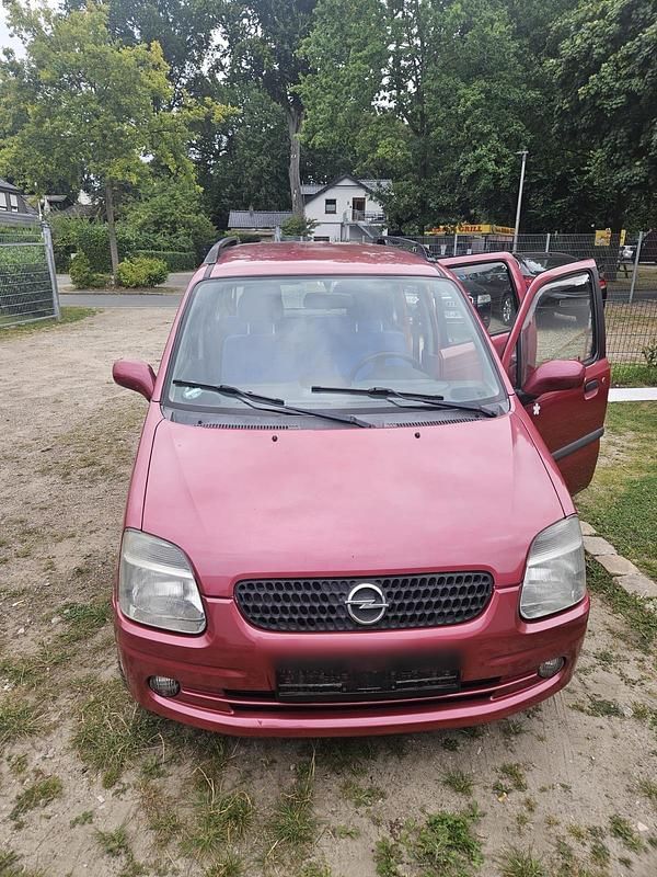 Rot Gebraucht 2000 Opel Agila Kleinwagen | 1.100 € - Bild 1/4