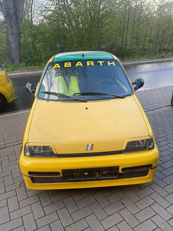 Gelb Gebraucht 1996 Fiat Cinquecento Abarth Kleinwagen | 4.000 € - Bild 1/4