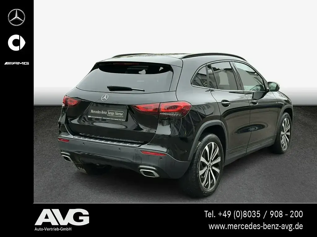 Gebraucht Mercedes GLA220 Night 190 PS (139 kW) 2022 Unilack nachtschwarz SUV