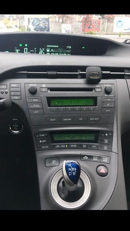 Gebraucht Toyota Prius 136 PS (100 kW) 2012 Weiß Limousine