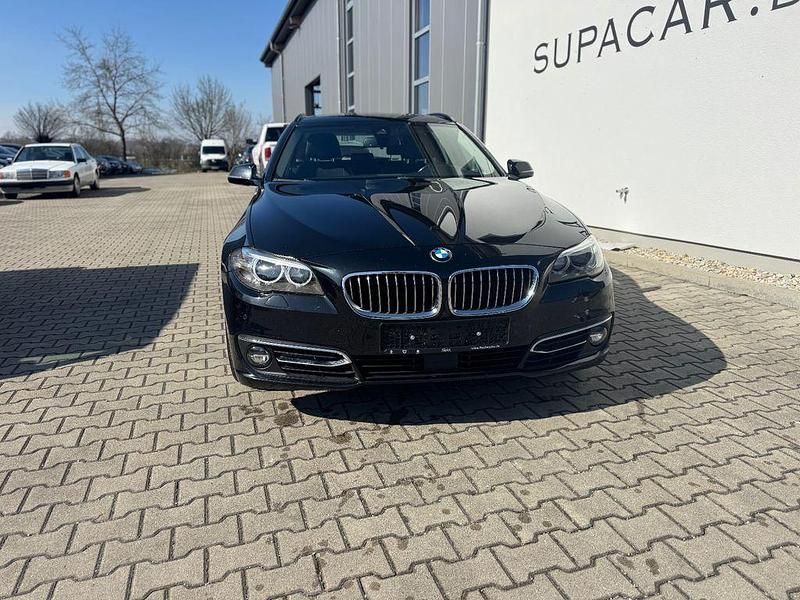 Gebraucht BMW 530 258 PS (189 kW) 2016 Schwarz Limousine
