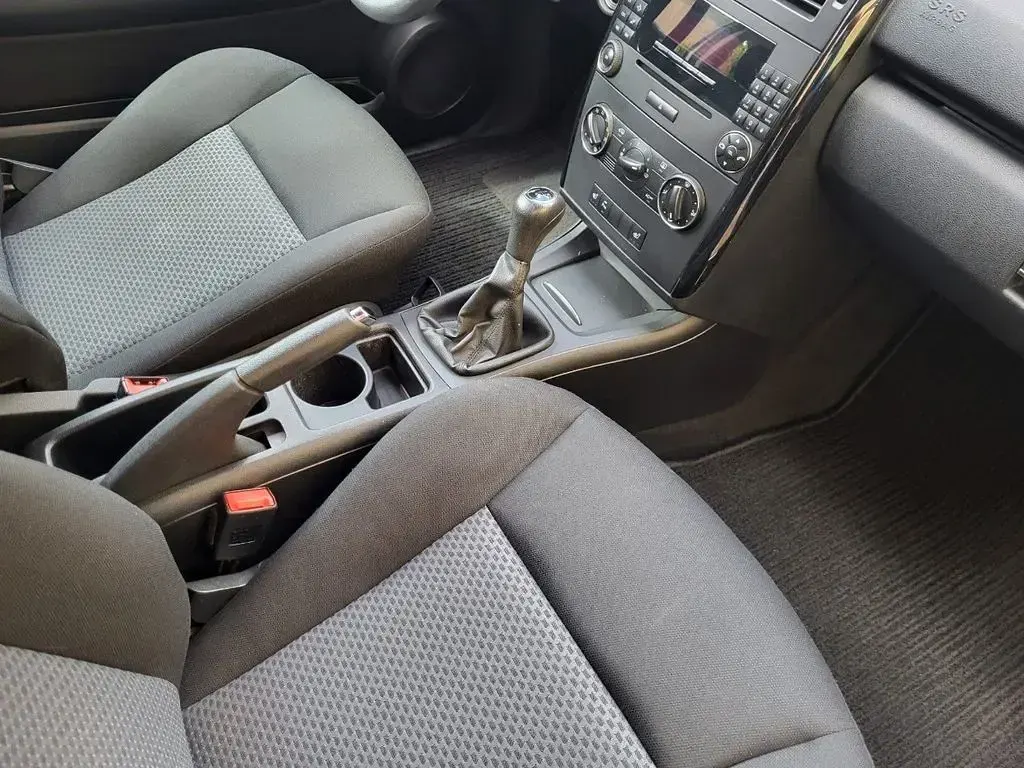 Gebraucht Mercedes A150 95 PS (69 kW) 2005 Silber Limousine