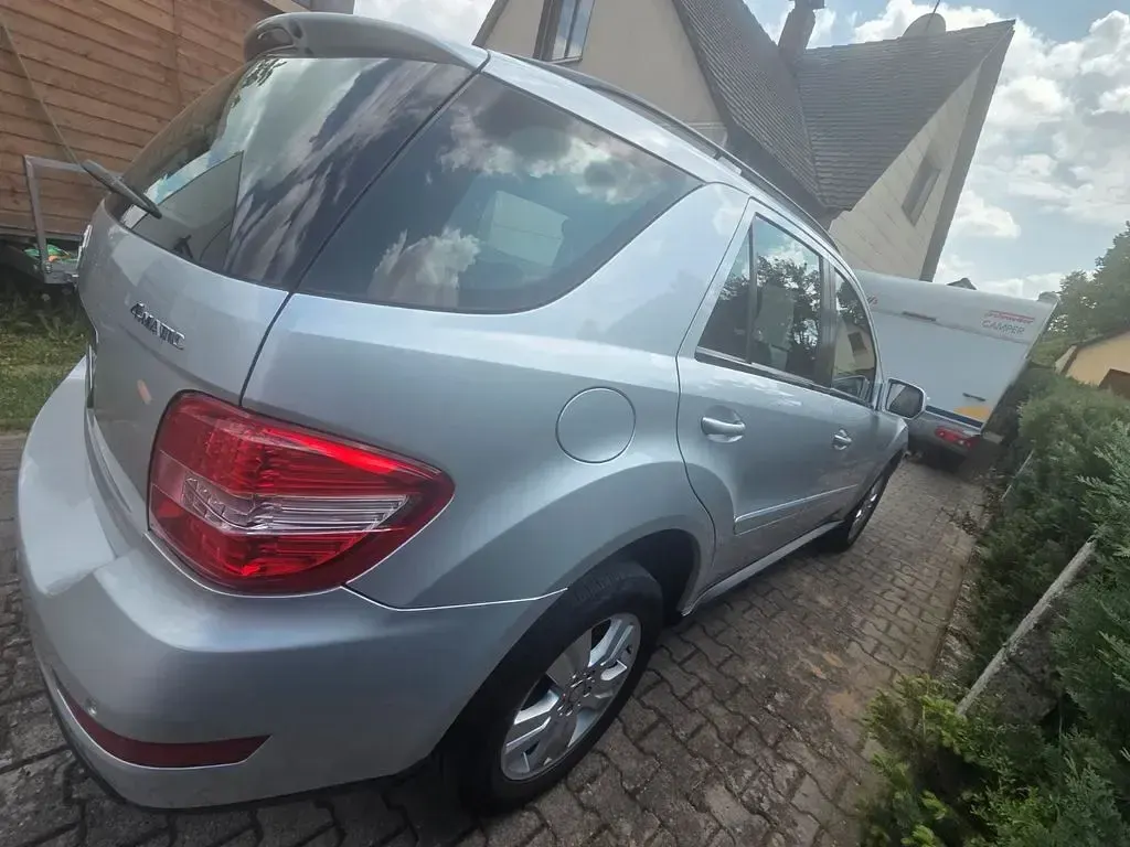 Gebraucht Mercedes ML300 190 PS (139 kW) 2009 Grau SUV