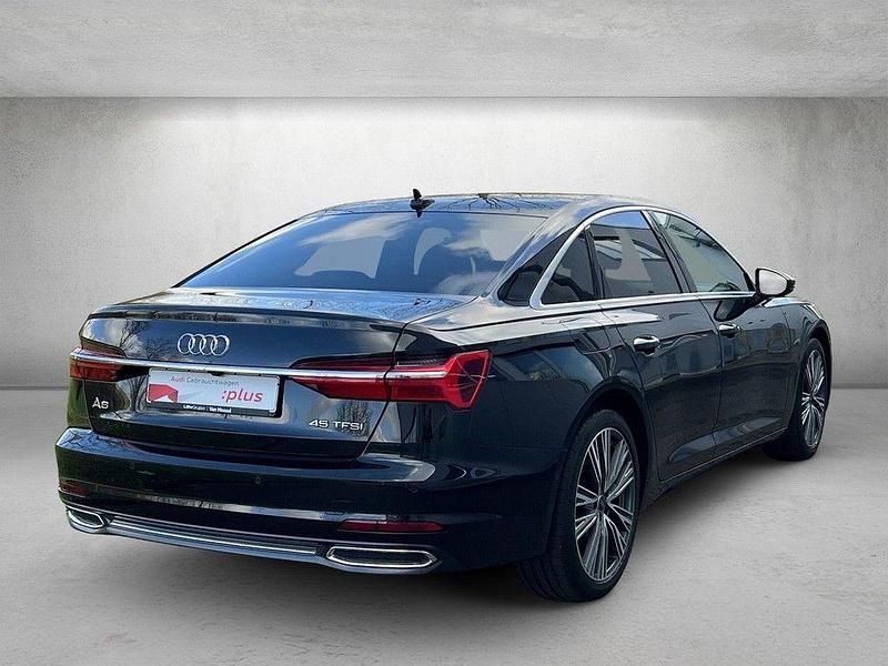 Gebraucht Audi A6 Design 265 PS (194 kW) 2023 Mythosschwarz metallic Limousine