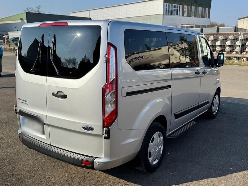 Second-hand Ford Transit 131 CP (96 kW) 2019 Gri Monovolum