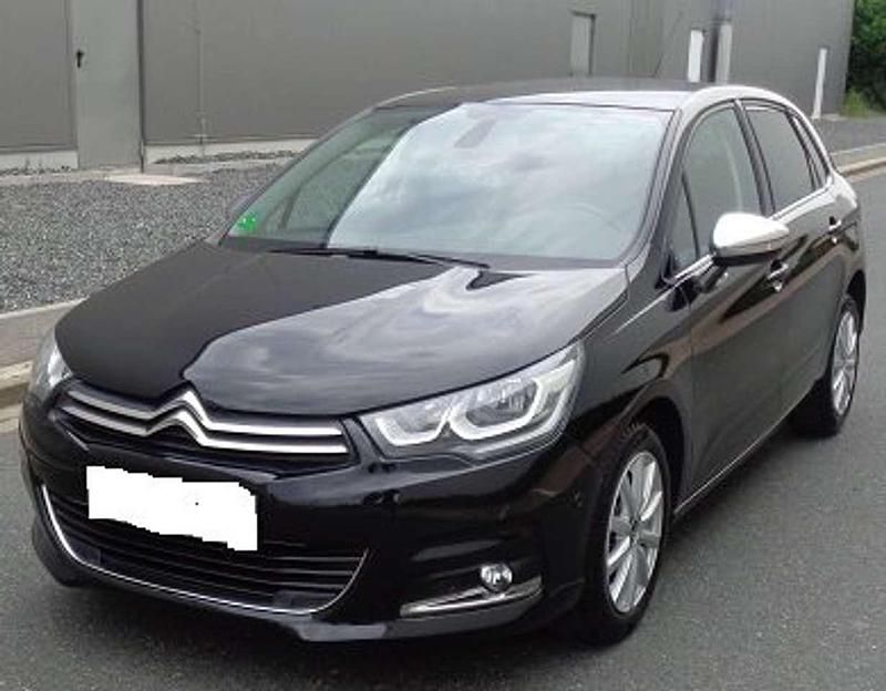Gebraucht Citroën C4 PureTech 131 PS (96 kW) 2016 Schwarz Limousine