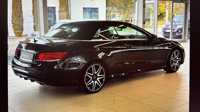Gebraucht Mercedes E400 333 PS (244 kW) 2015 Schwarz Cabrio