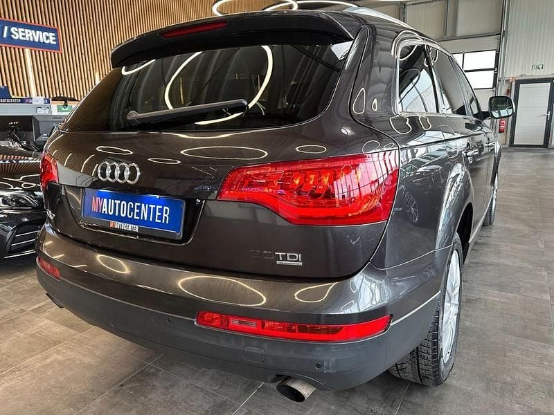 Second-hand Audi Q7 Ambiente 239 CP (175 kW) 2008 Gri SUV