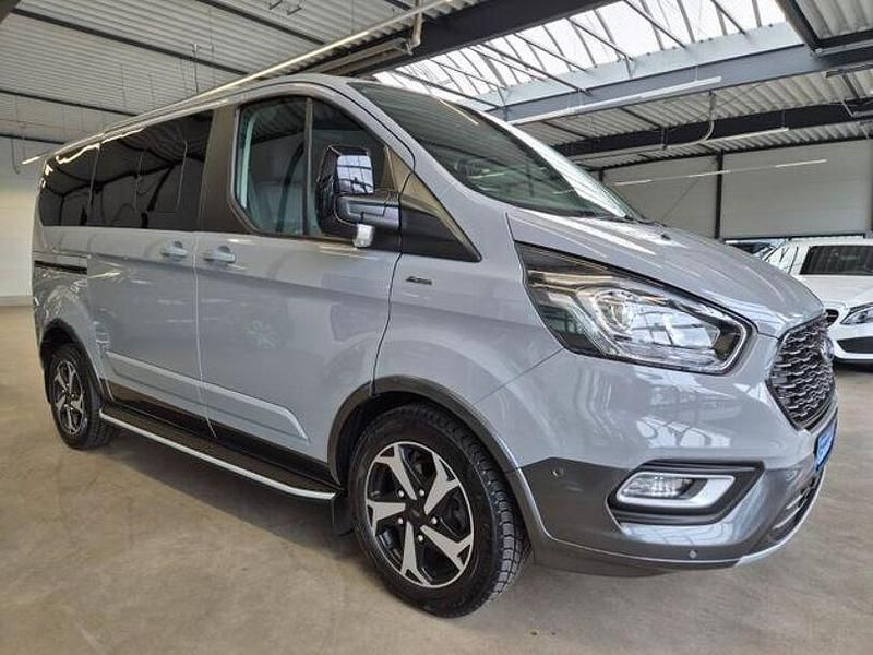 Gebraucht Ford Tourneo Custom Active 140 PS (102 kW) 2022 Andere Van