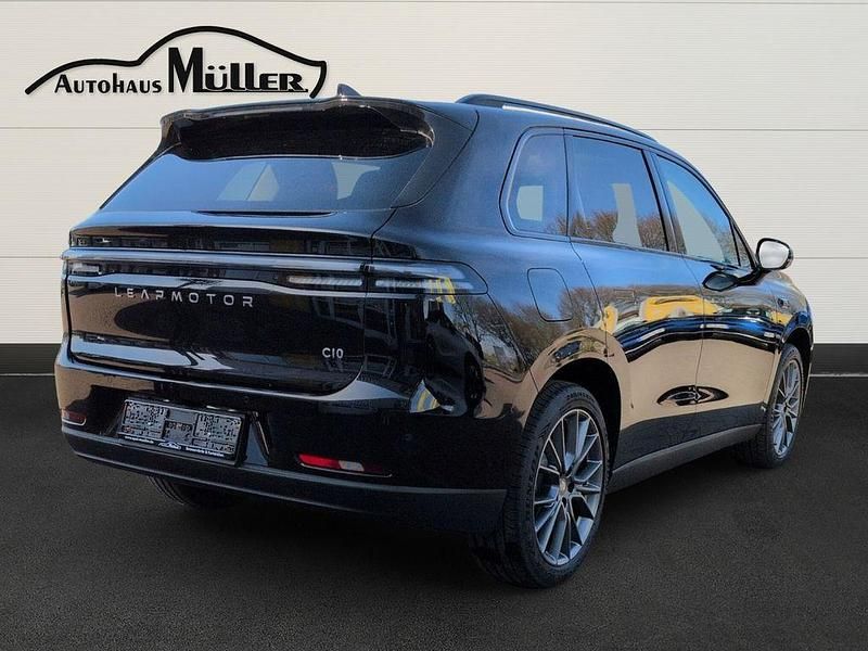 Neu Leapmotor C10 215 PS (158 kW) 2026 Midnight black SUV