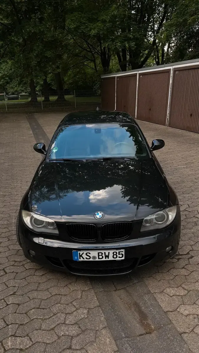 Gebraucht BMW 123 204 PS (150 kW) 2010 Schwarz Kleinwagen