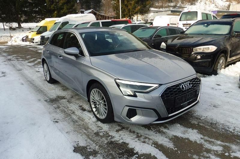 Gebraucht Audi A3 Advanced 150 PS (110 kW) 2020 Silber Limousine