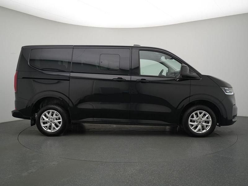Gebraucht VW T7 Style 150 PS (110 kW) 2025 Midnight black Van