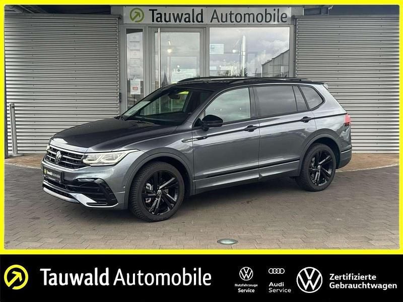 Grau Gebraucht 2024 VW Tiguan Allspace R-line SUV | 42.930 € (Fairer Preis) - Bild 1/4