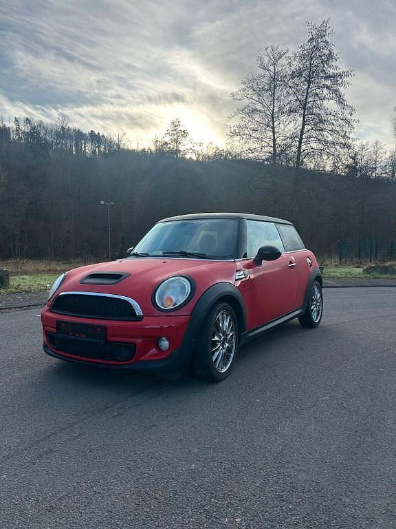 Gebraucht Mini Cooper SD 143 PS (105 kW) 2011 Rot Kleinwagen