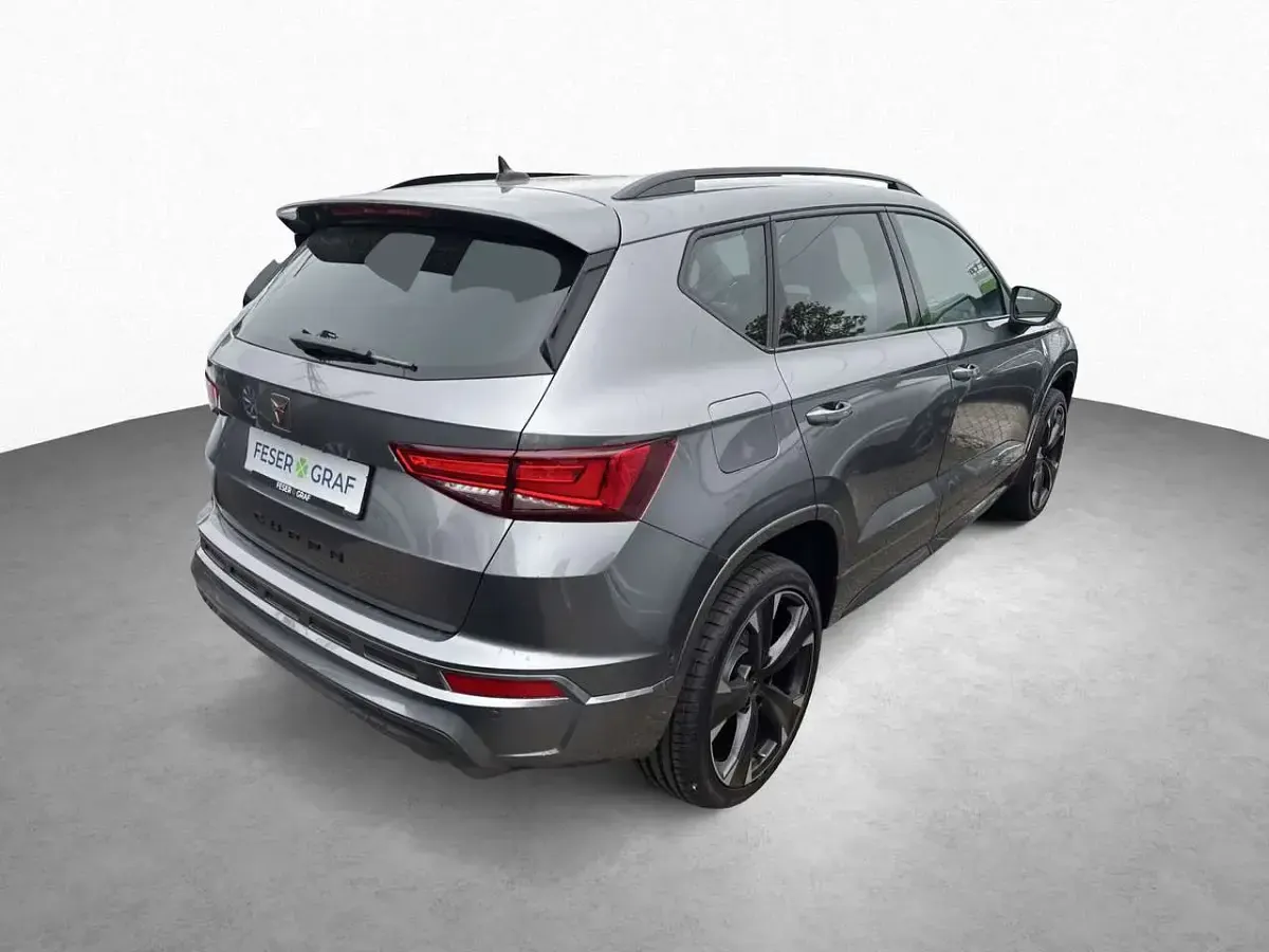 Neu Cupra Ateca 150 PS (110 kW) 2026 Grau SUV