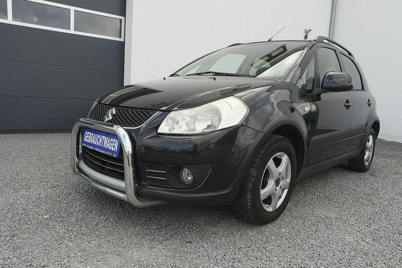 Schwarz Gebraucht 2007 Suzuki SX4 Comfort SUV | 5.650 € (Fairer Preis) - Bild 1/4