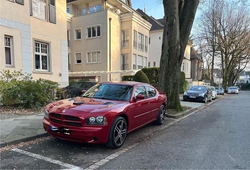Gebraucht Dodge Charger SE 193 PS (141 kW) 2006 Rot Limousine