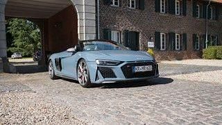 Grau Gebraucht 2022 Audi R8 Spyder Performance Cabrio | 144.000 € (Fairer Preis) - Bild 1/4