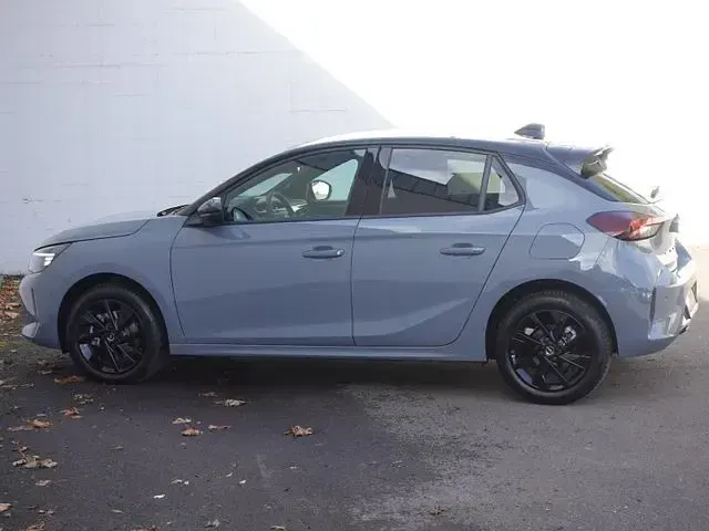 Gebraucht Opel Corsa 101 PS (74 kW) 2024 Grau Limousine