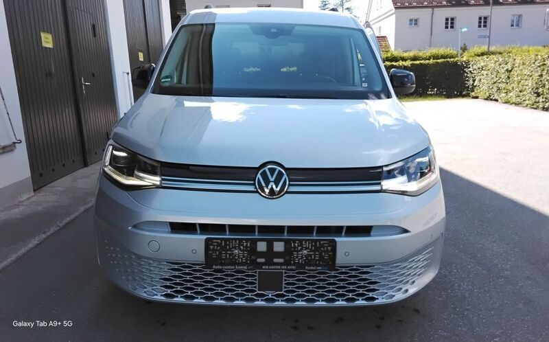 Silber Gebraucht 2021 VW Caddy Life Van / Kleinbus | 19.500 € (Etwas zu teuer) - Bild 1/4