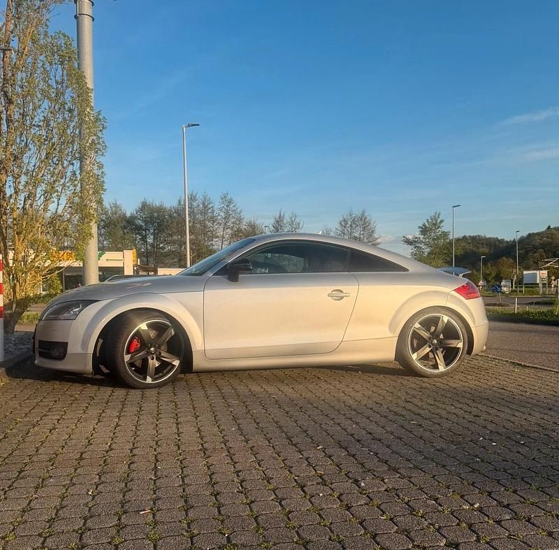 Second-hand Audi TT 200 CP (147 kW) 2007 Argintiu Coupe