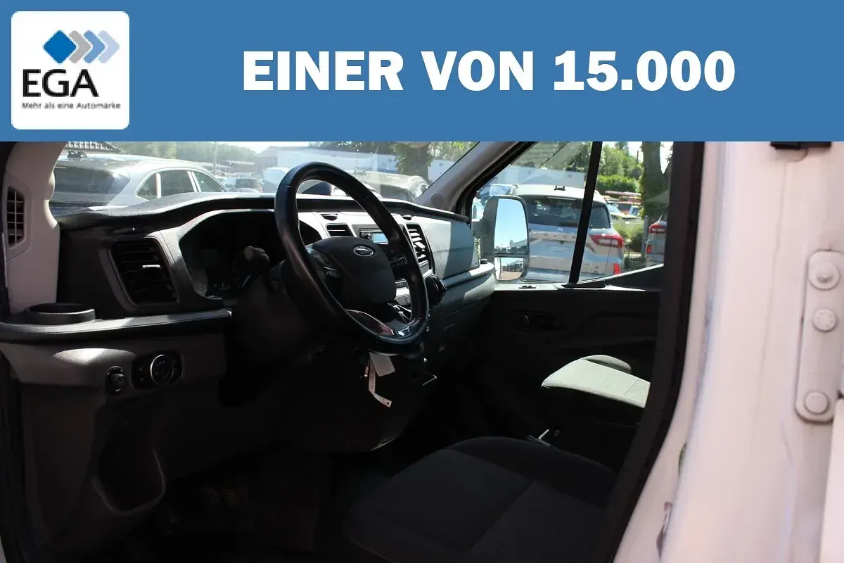 Gebraucht Ford Transit 131 PS (96 kW) 2021 Weiß Van