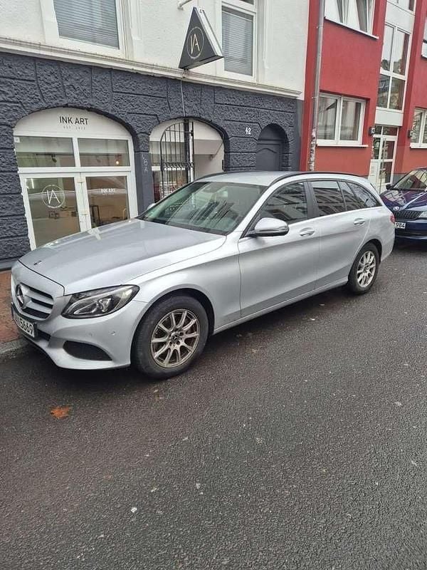 Gebraucht Mercedes C220 170 PS (125 kW) 2017 Grau Kombi