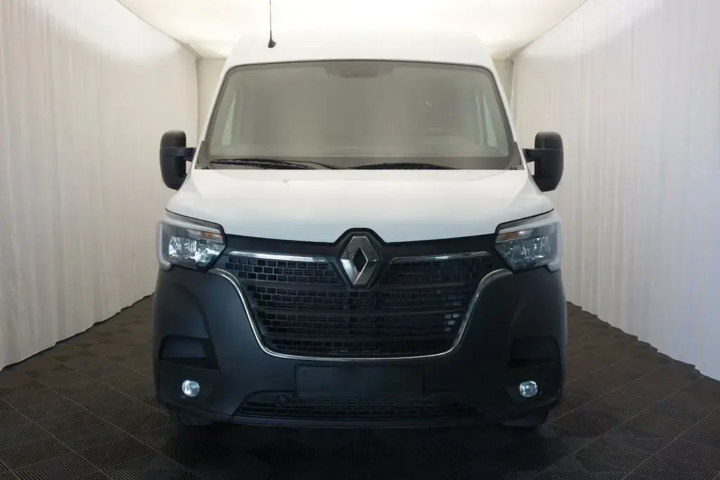 Gebraucht Renault Master 150 PS (110 kW) 2024 Weiß Van / Kleinbus