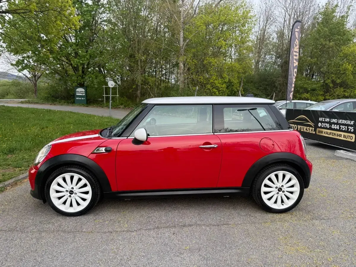 Gebraucht Mini Cooper 122 PS (89 kW) 2011 Rot Kleinwagen