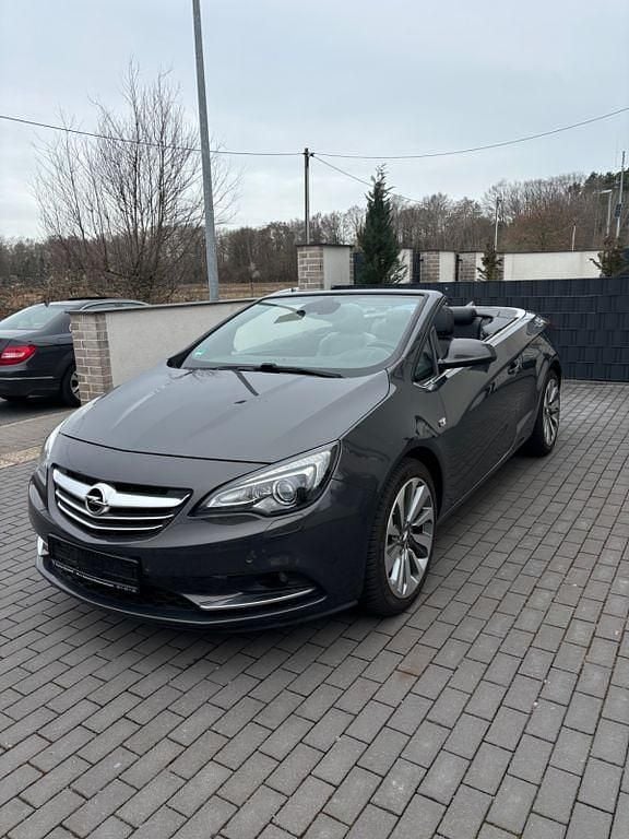 Gebraucht Opel Cascada 170 PS (125 kW) 2016 Grau Cabrio