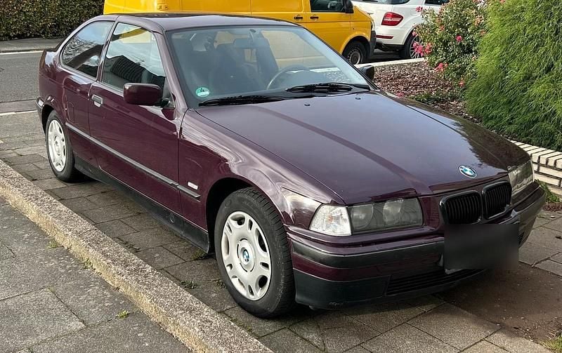 Gebraucht BMW 316 102 PS (75 kW) 1997 Violet Kleinwagen