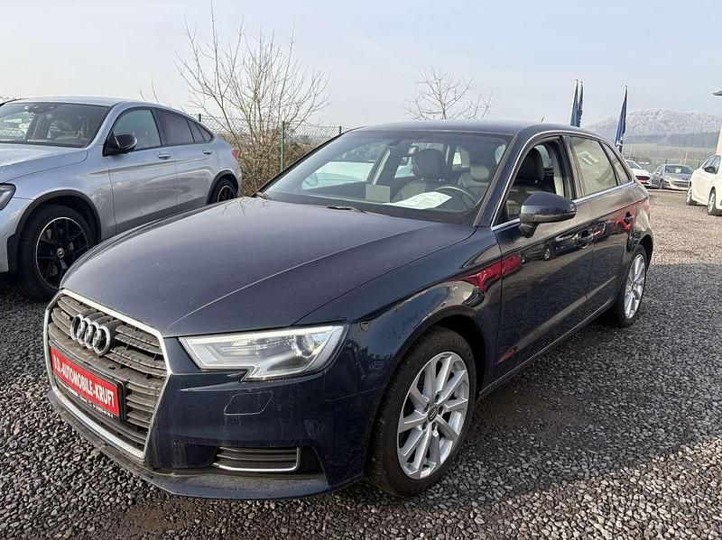 Gebraucht Audi A3 Design 184 PS (135 kW) 2017 Kosmosblau metallic Kleinwagen