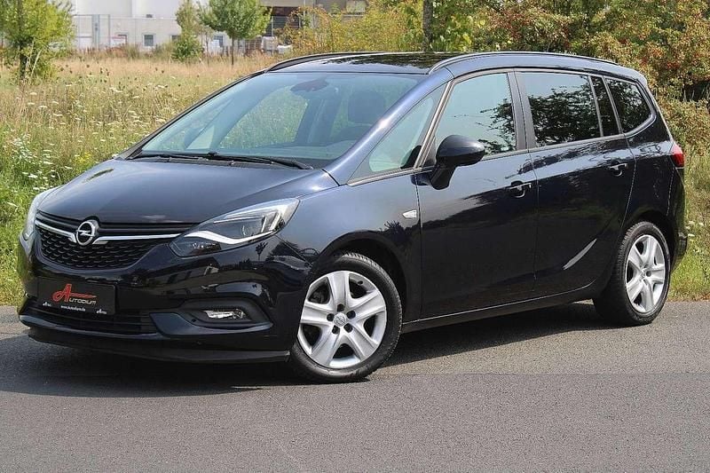 Tiefseeblau perleffekt Gebraucht 2018 Opel Zafira Tourer Edition Van / Kleinbus | 18.990 € (Etwas zu teuer) - Bild 1/4