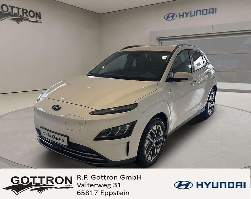 Atlas white / sol Gebraucht 2023 Hyundai Kona Trend SUV | 36.900 € - Bild 1/4