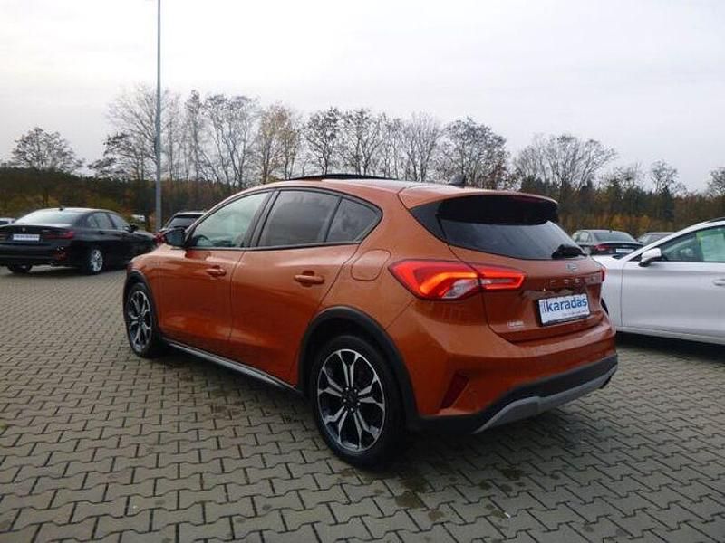 Gebraucht Ford Focus Active 150 PS (110 kW) 2019 Orange Limousine