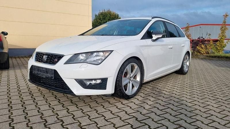 Weiß Gebraucht 2014 Seat Leon ST FR Kombi | 6.999 € (Superpreis) - Bild 1/4
