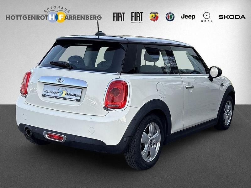 Gebraucht Mini Cooper Pepper 136 PS (100 kW) 2015 Weiß Kleinwagen