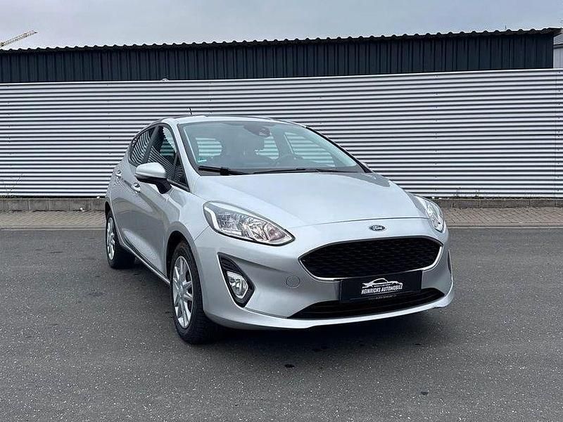 Silber Gebraucht 2021 Ford Fiesta Cool & Connect Kleinwagen | 11.999 € (Guter Preis) - Bild 1/4