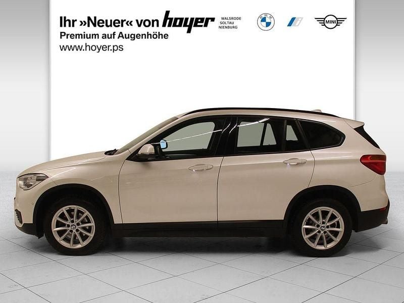 Używany BMW X1 Advantage 150 KM (110 kW) 2017 Biały SUV