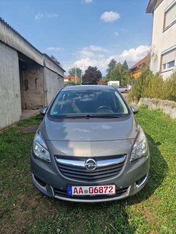 Grau Gebraucht 2015 Opel Meriva drive Van / Kleinbus | 4.650 € (Superpreis) - Bild 1/4